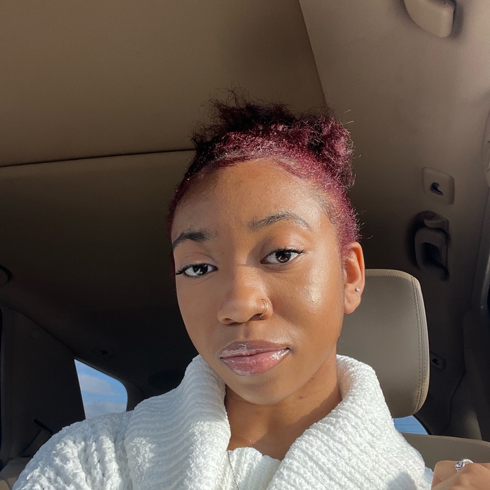Meet your Posher, Brianna